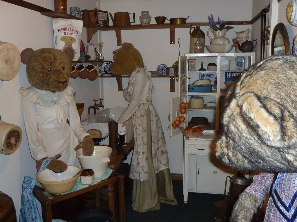 Collector's Room Displays