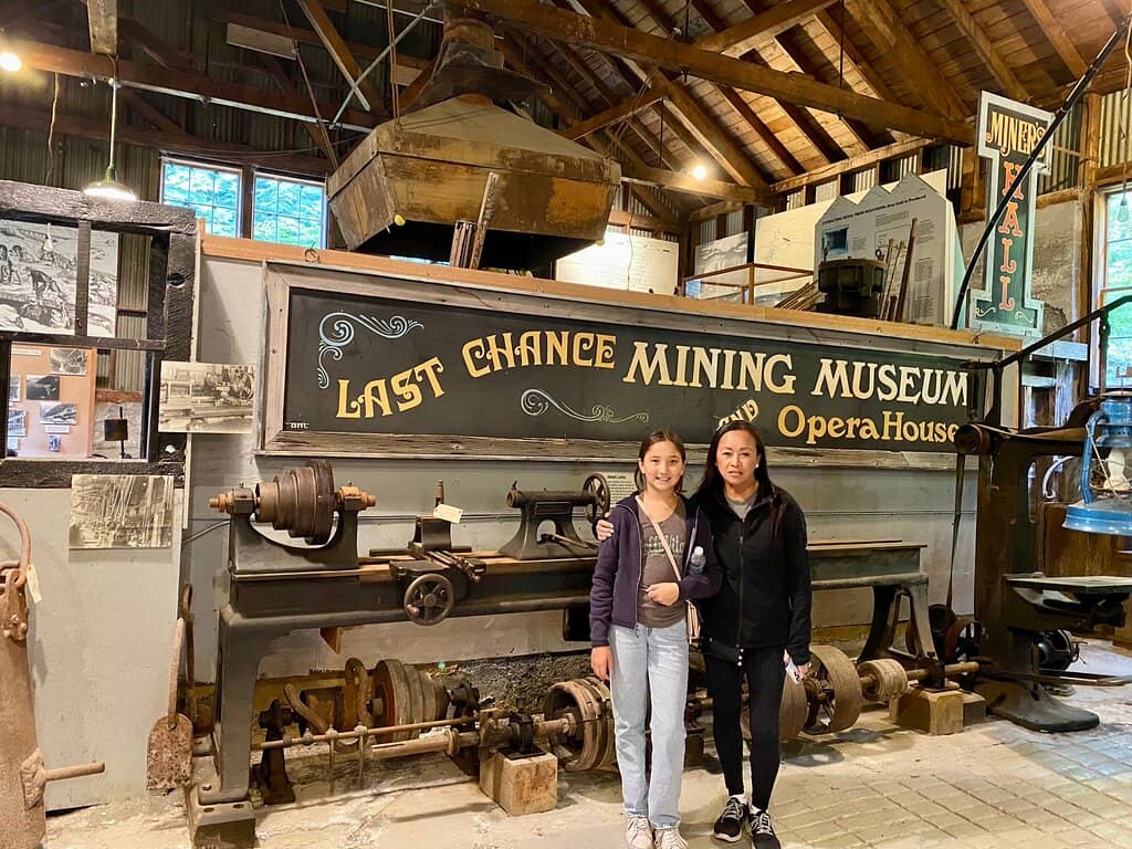 Mining Artifacts Collection