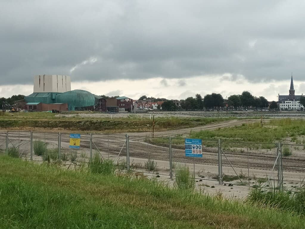 Intimate Theater Shows