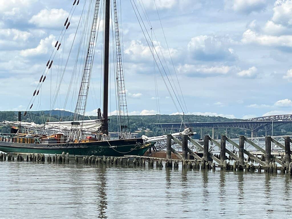 Island Gardens and Grounds