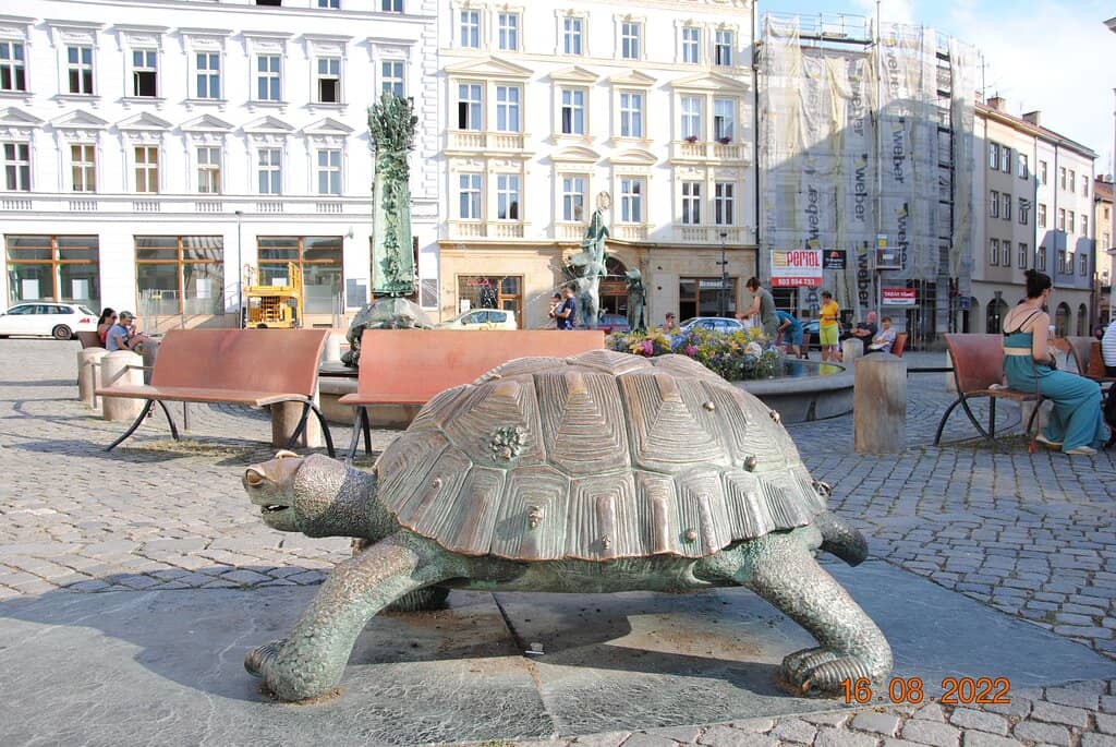 Ivan Theimer's Artistry