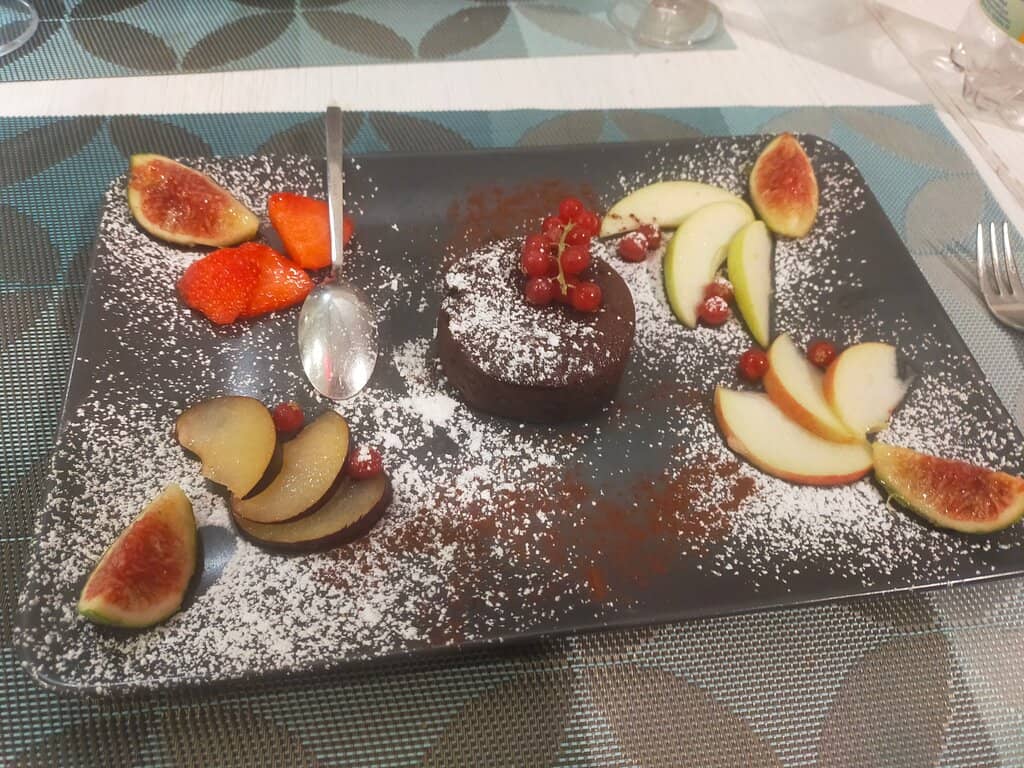 Interactive & Bubbly Staff