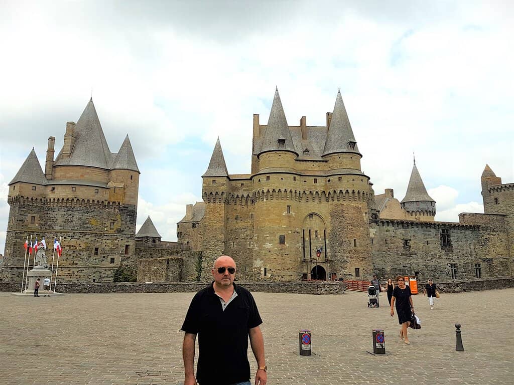 The Triangular Fortress