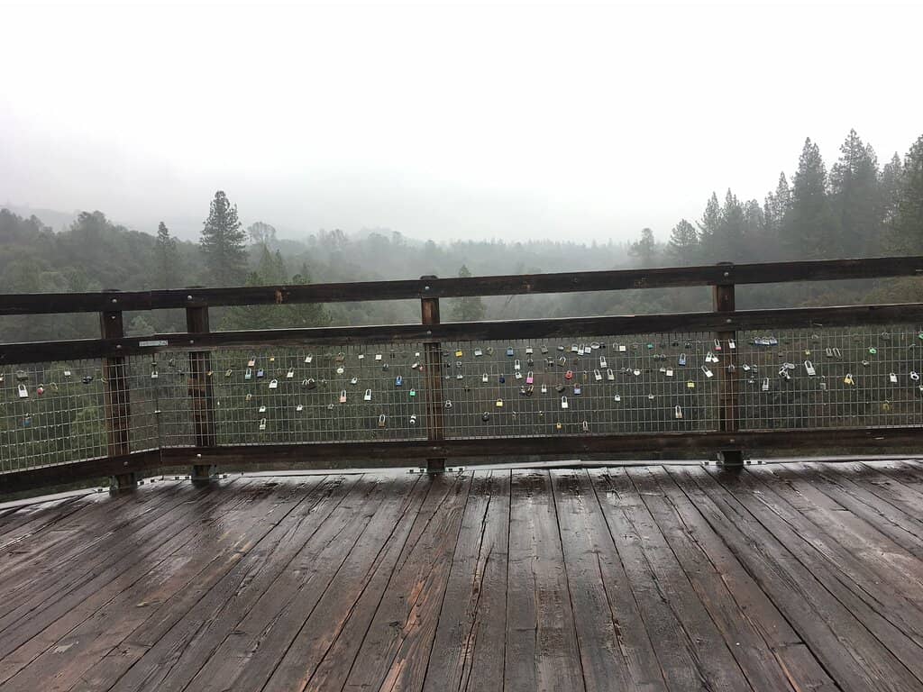 Horsetail Falls Trail