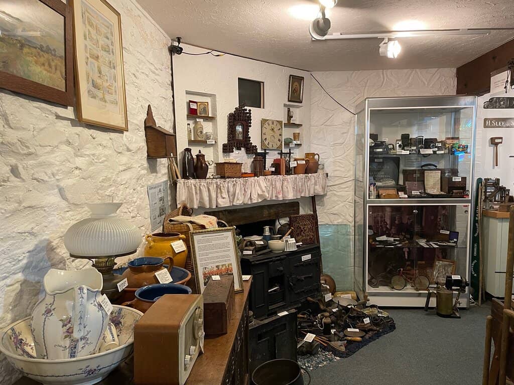 Royal Correspondence