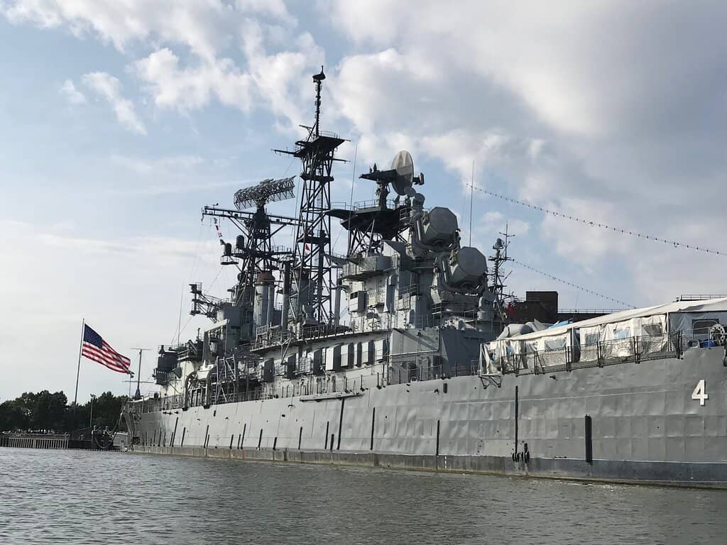 USS The Sullivans (DD-537)