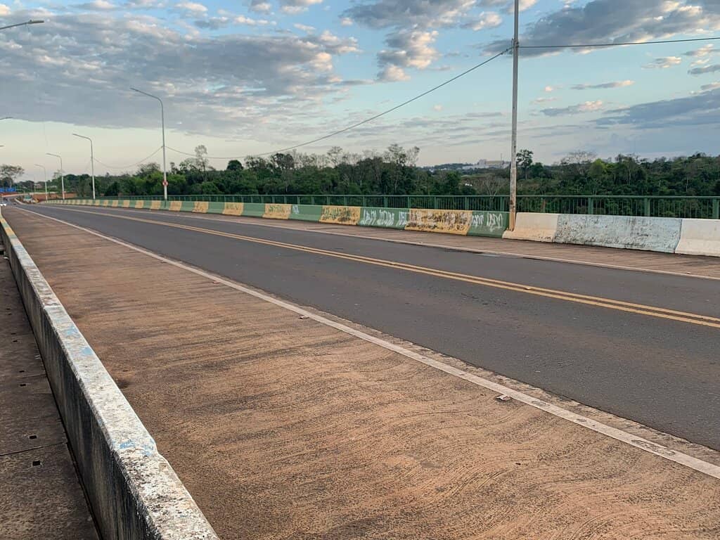 Immigration & Customs