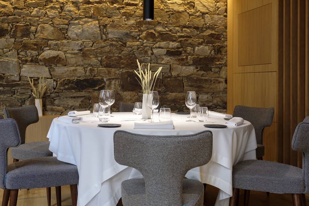 Beautiful Light-Filled Ambiance