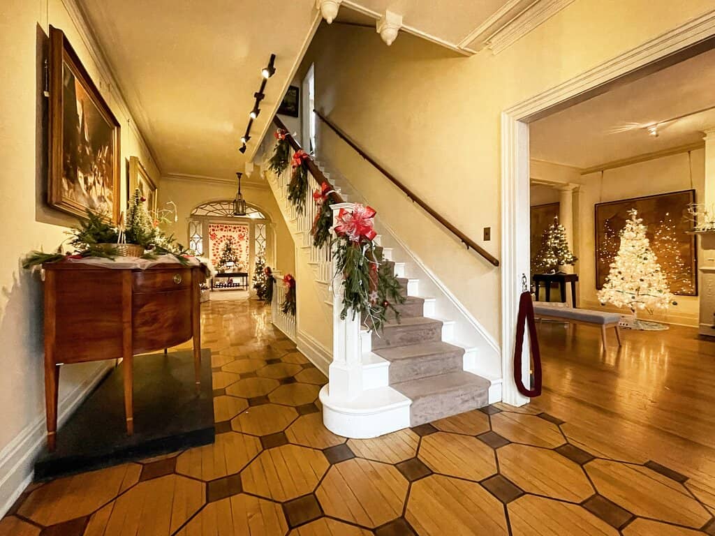 Historic House Setting