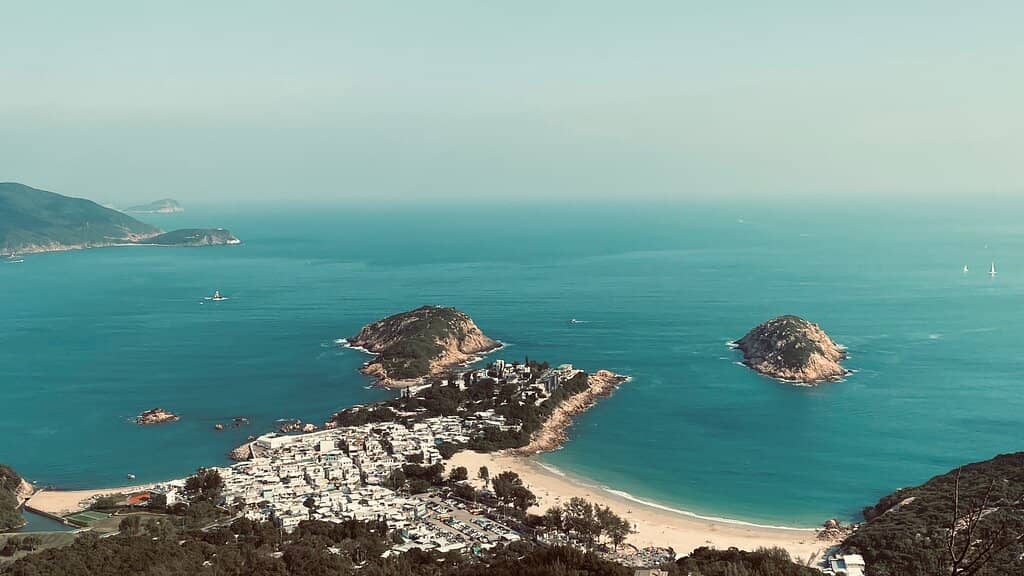 Panoramic Ridge Views