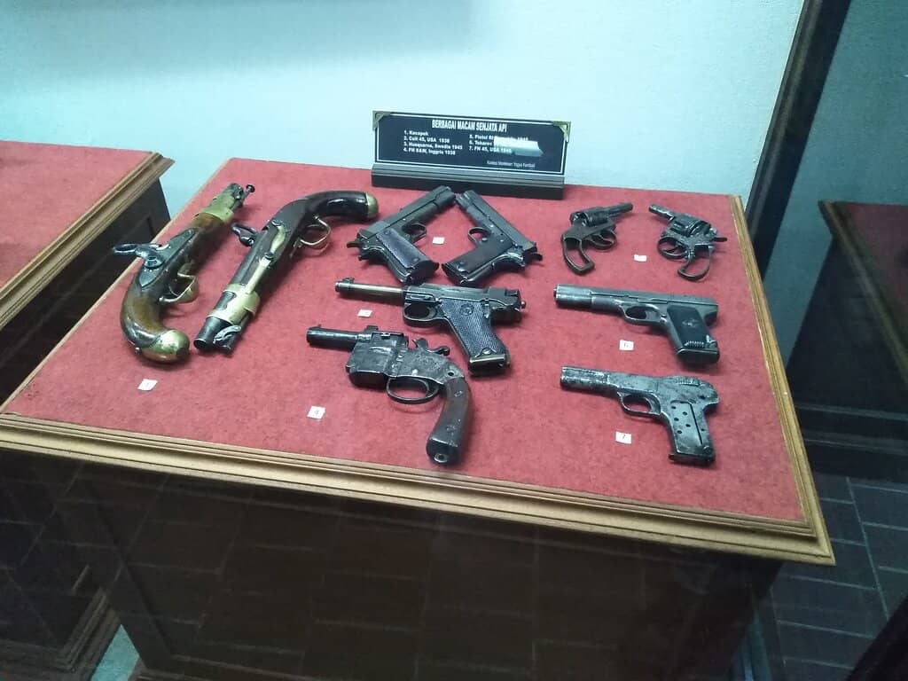 Kirana Viramantra Light Show