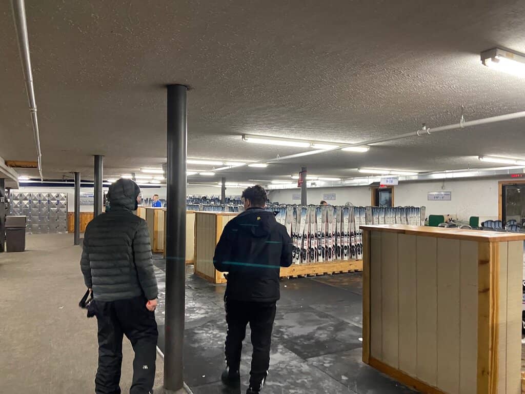 Cozy Lodge & Amenities