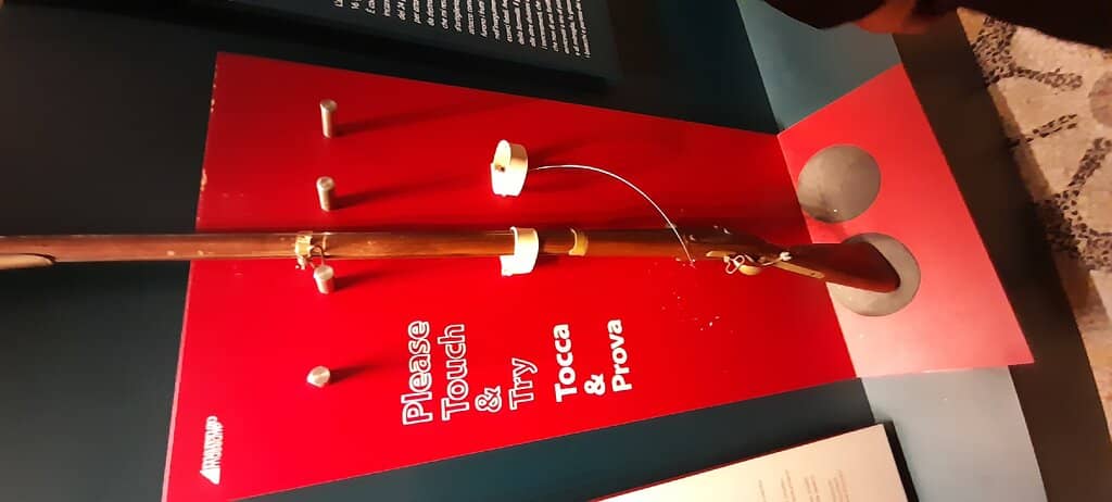 Contemporary Art Integration