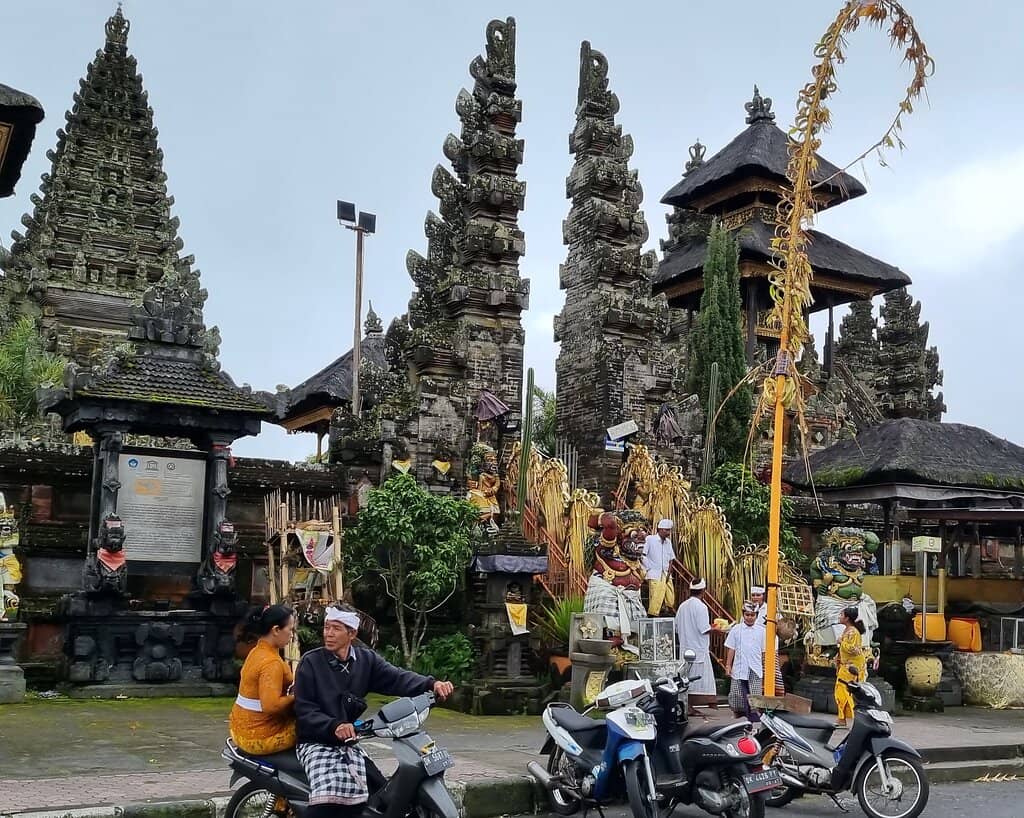 The Iconic Temple Complex