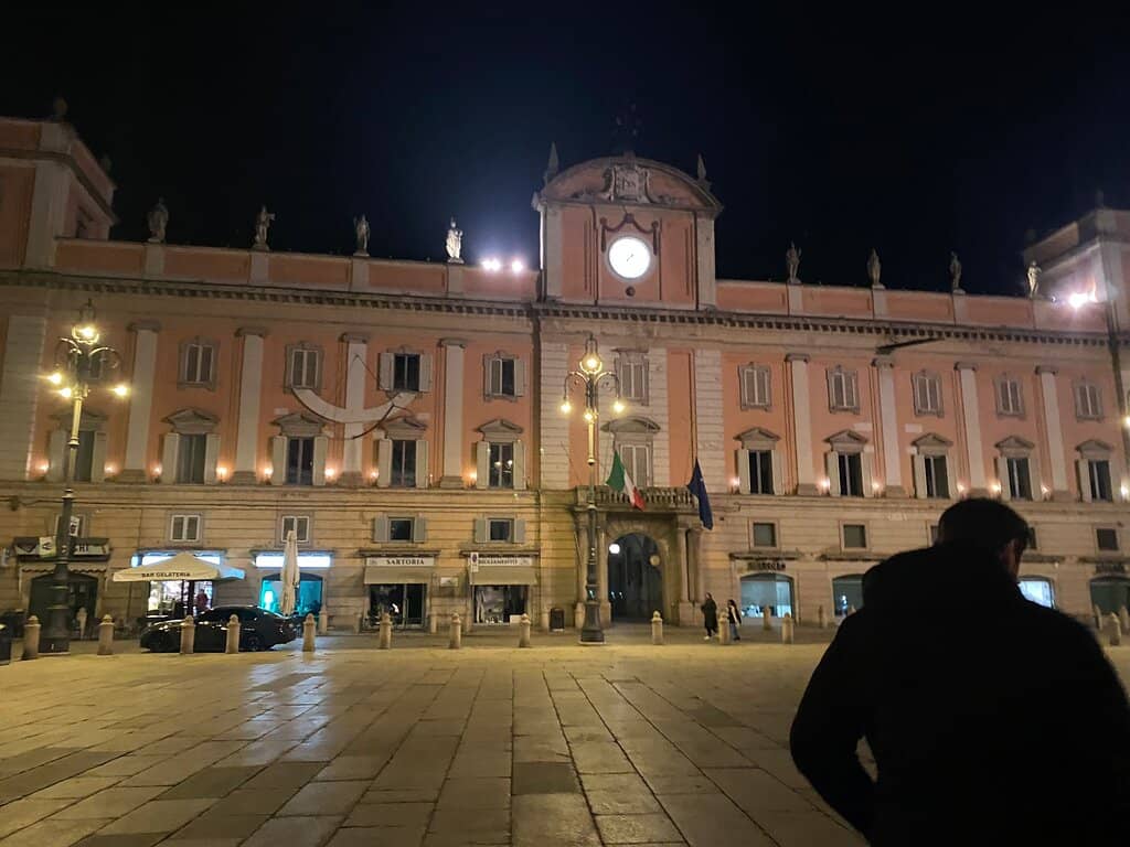 Statues of Alessandro and Ranuccio Farnese
