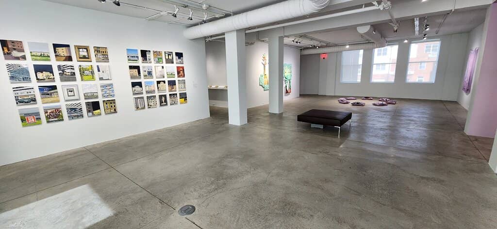 Intimate Gallery Setting