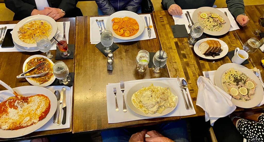 Unique Gueridon Service