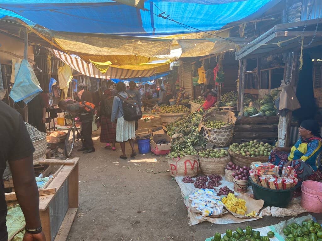 Local Crafts & Textiles