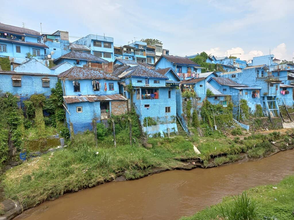 Vibrant Murals & Street Art