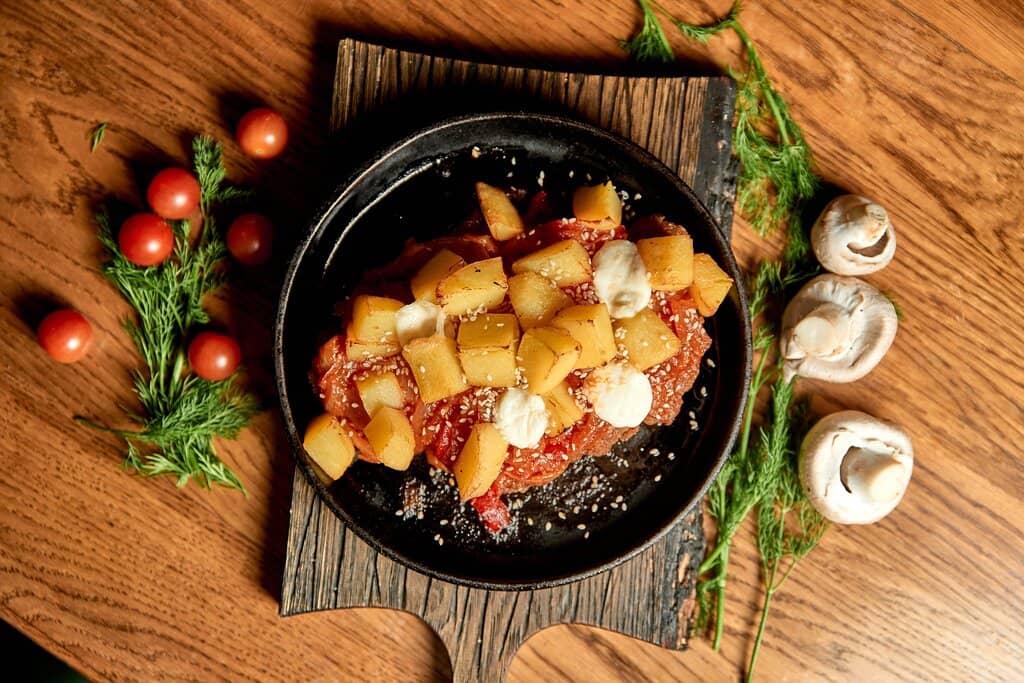 Unique Kitsch Ambiance