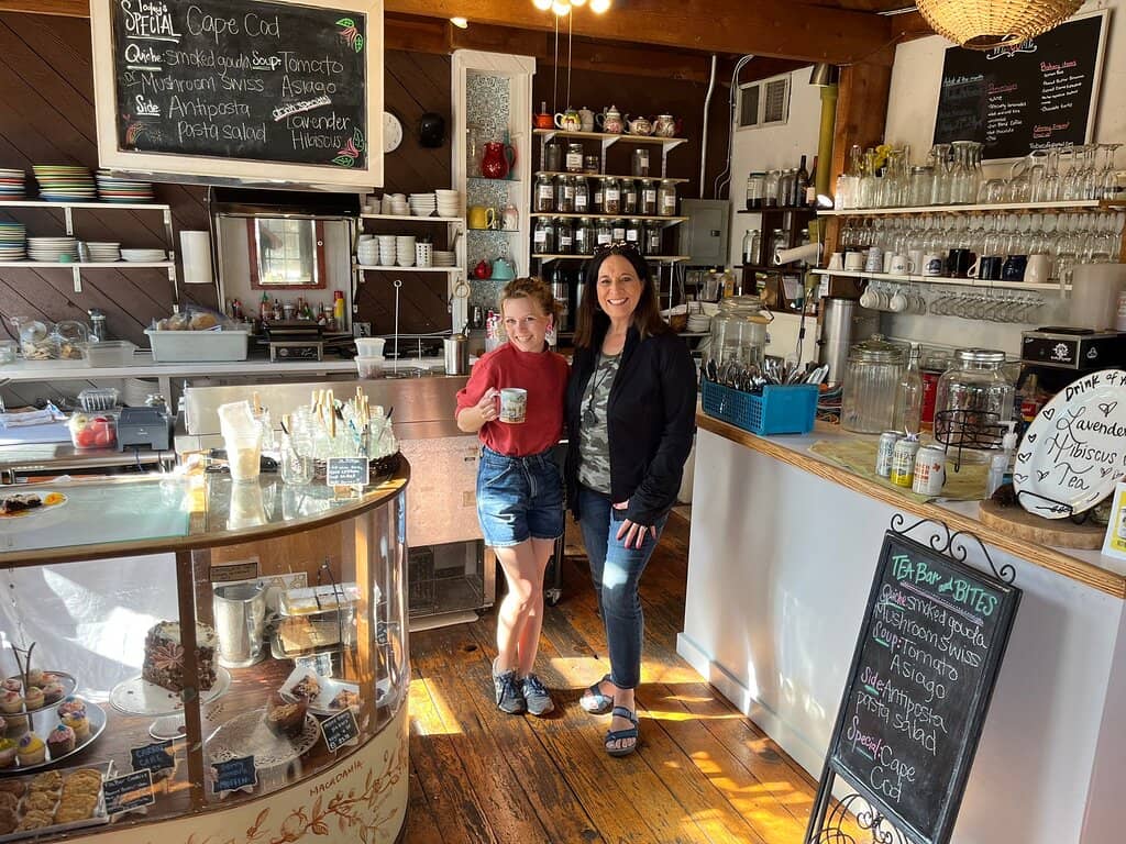 Charming Courtyard Ambiance