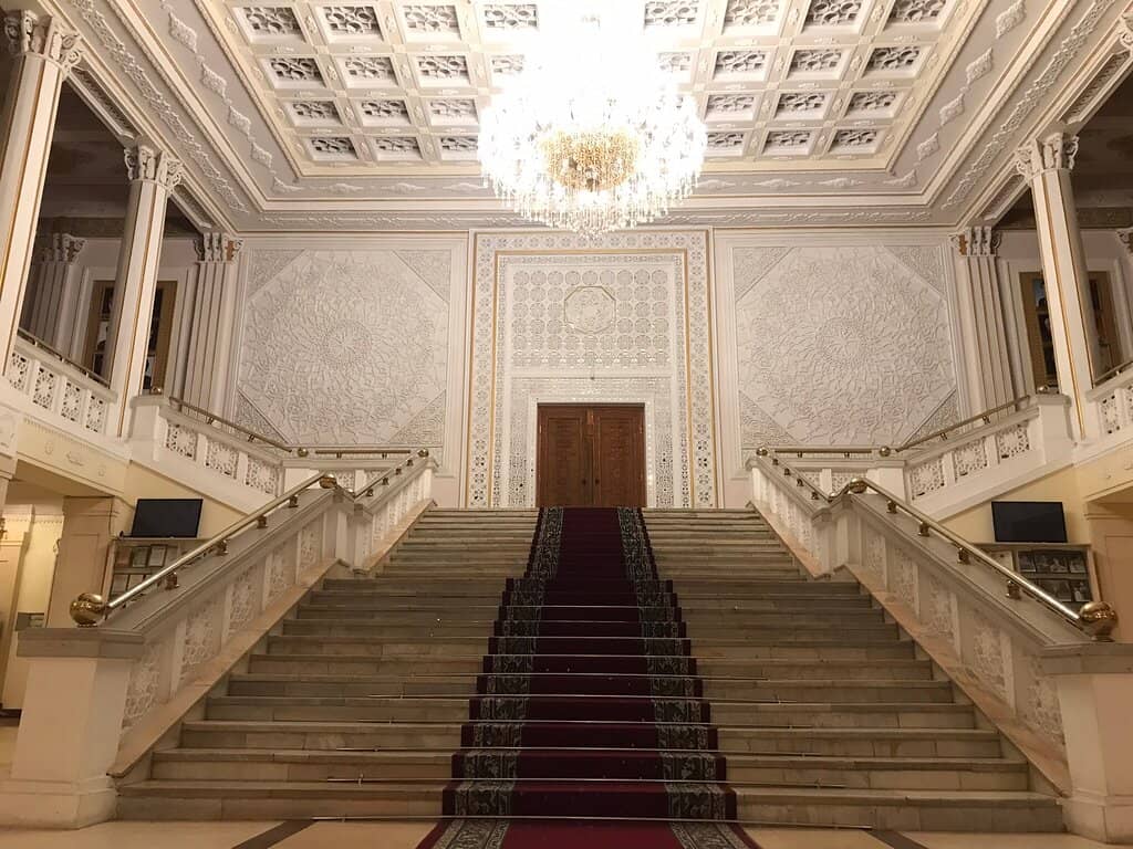 Live Opera and Ballet Performances