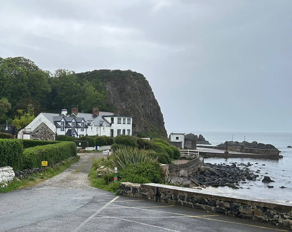 Proximity to White Park Bay