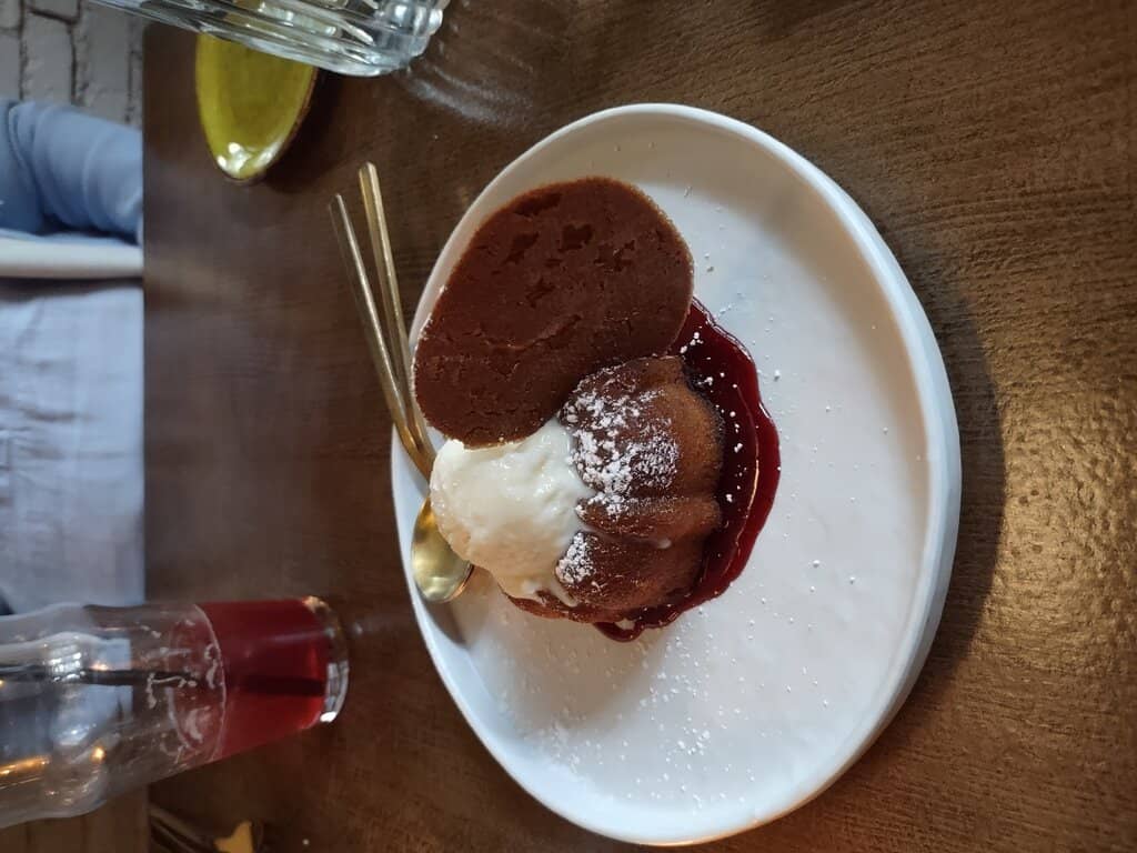 Lush and Inviting Ambiance