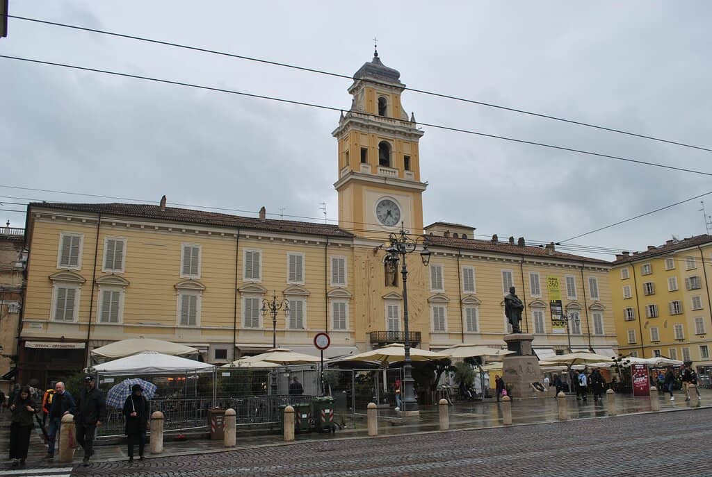 Central Piazza Atmosphere