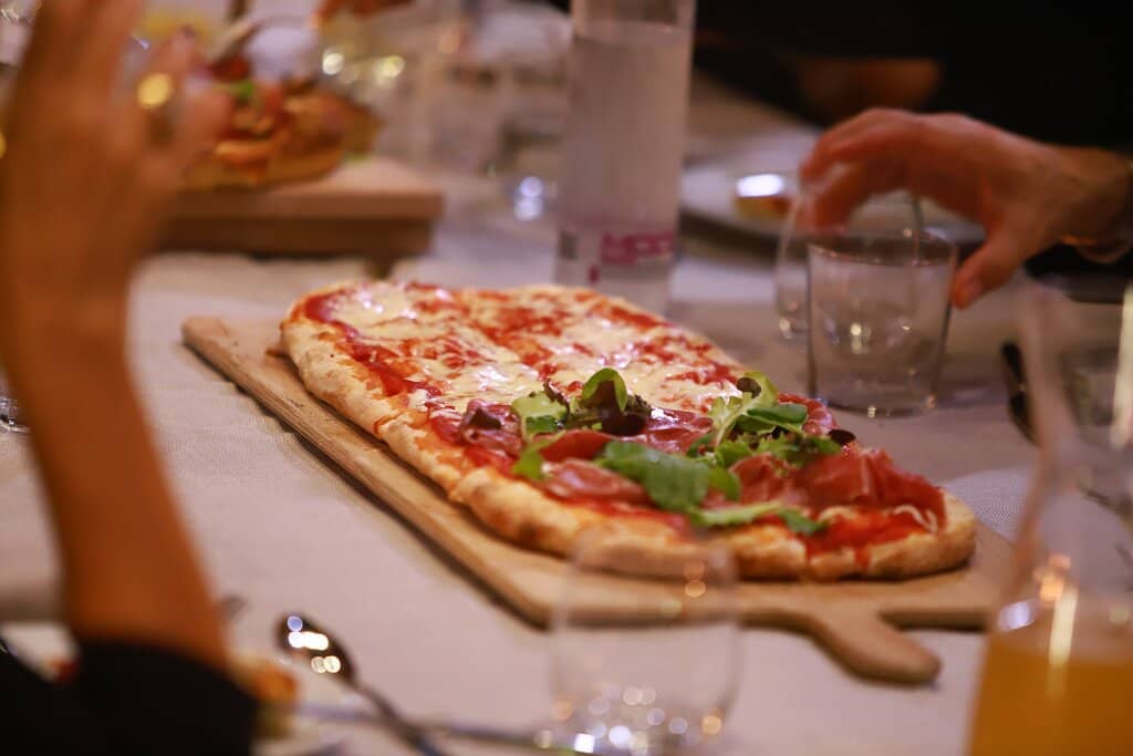 Seafood & Meat Eateries