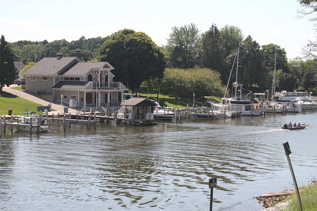 Prime Downtown Location