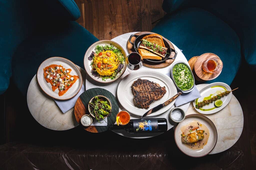 Craft Cocktails & Whiskey Library