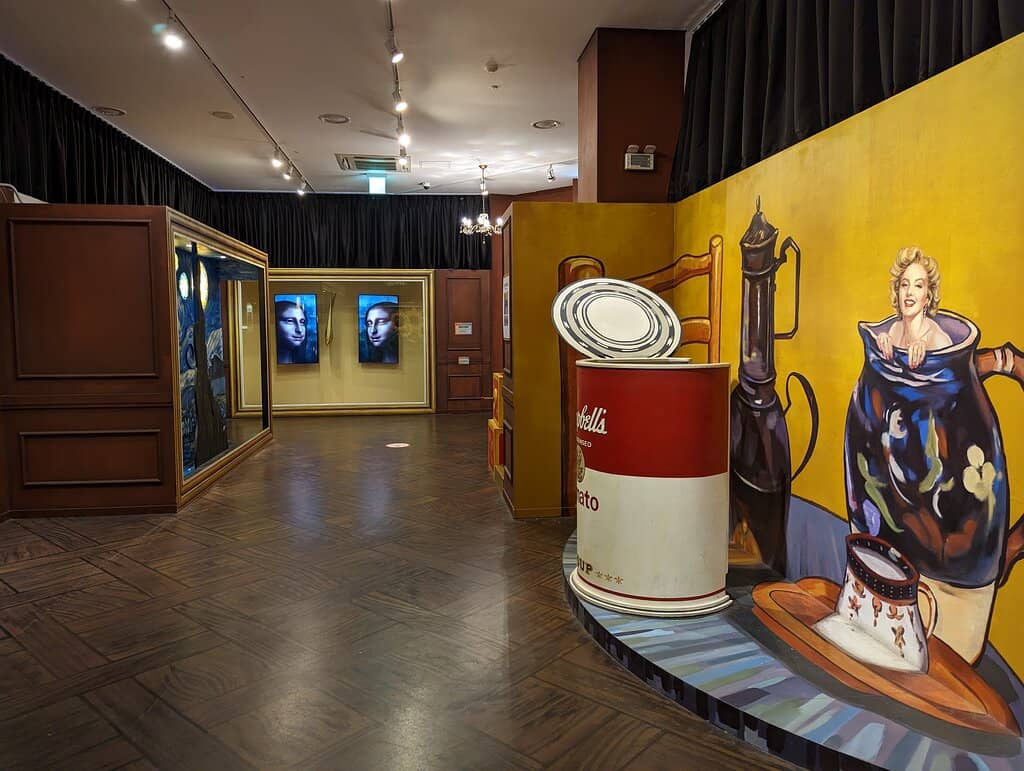 Interactive Posing Spots