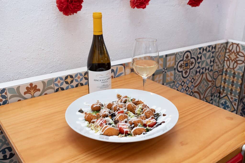 Cozy & Friendly Ambiance