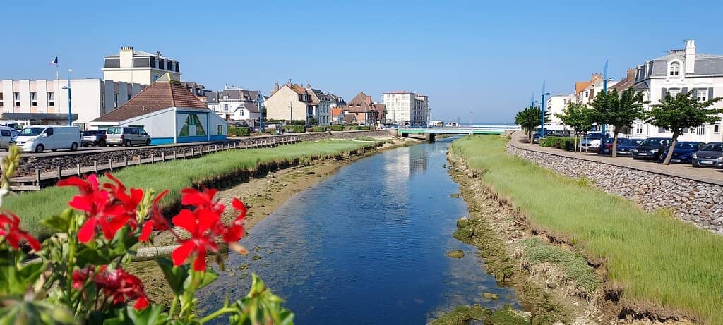 Distant Views of Dover