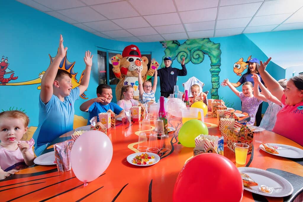 Bowling & Crazy Golf