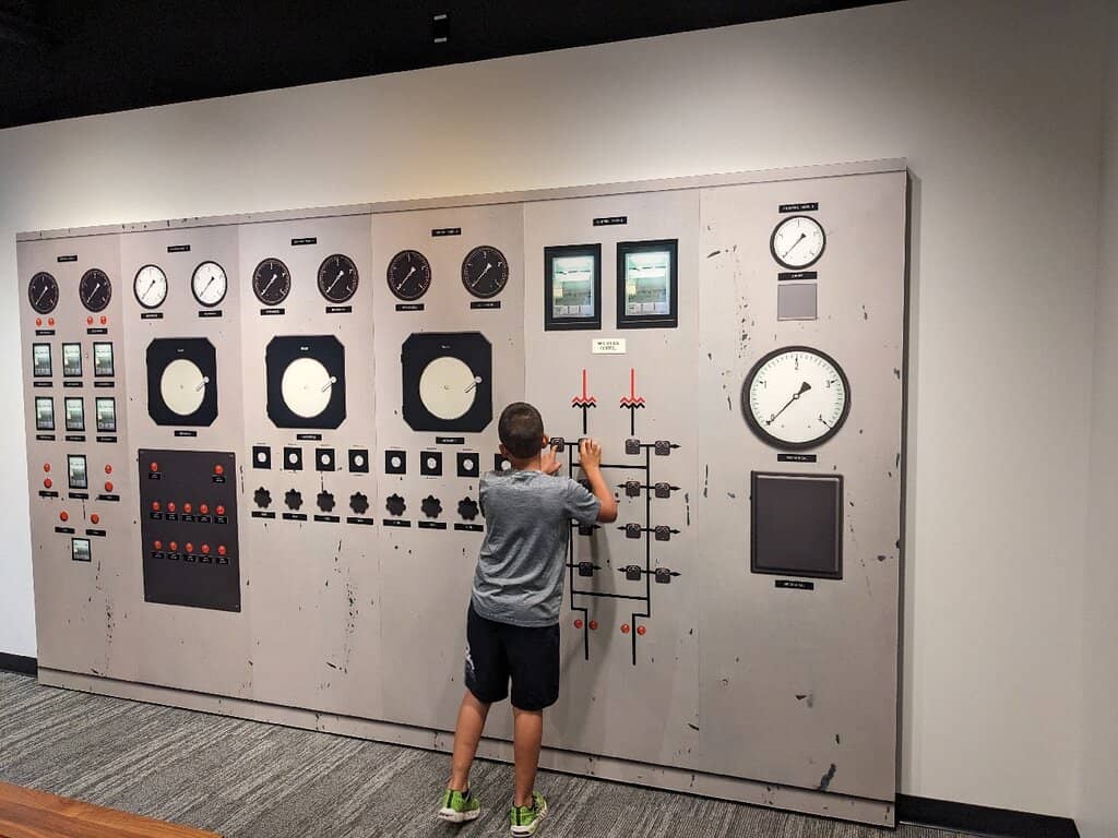 Manhattan Project Artifacts