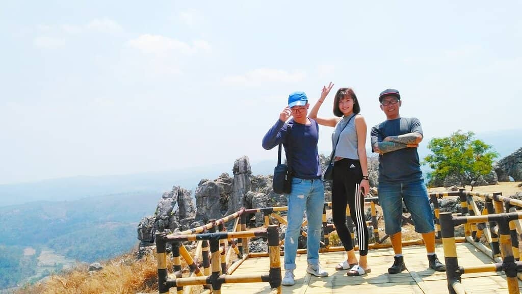 Panoramic Mountain Vistas