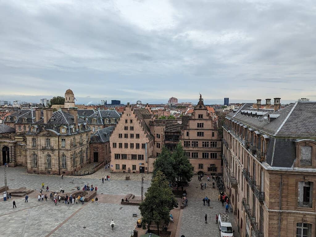 Canals of Grande Île