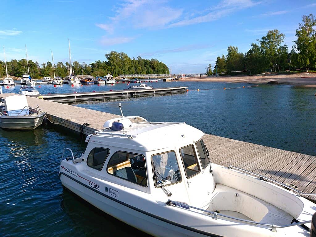 Pihlajasaari Beaches