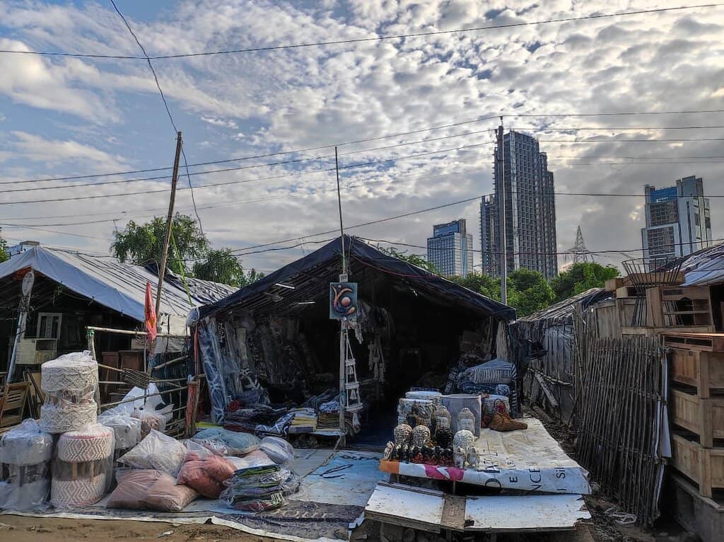 Ceramic & Crockery Collection