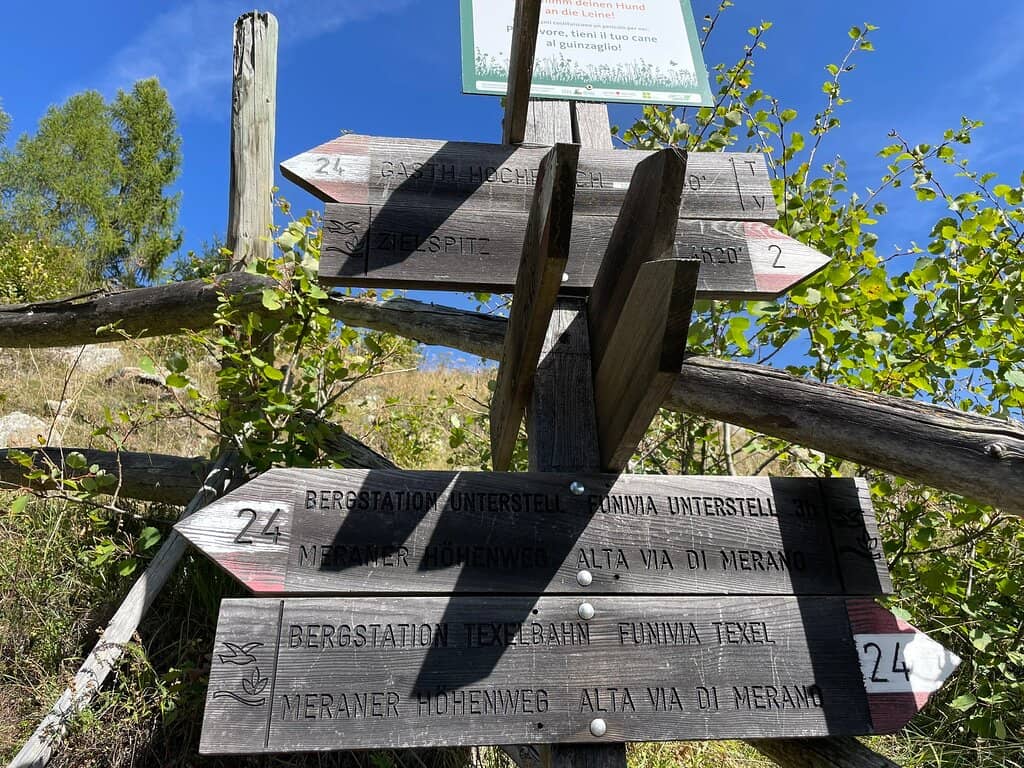 Panoramic Mountain Views