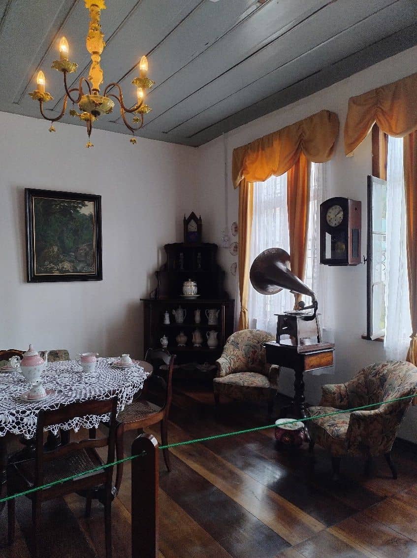 Guided Tour Experience