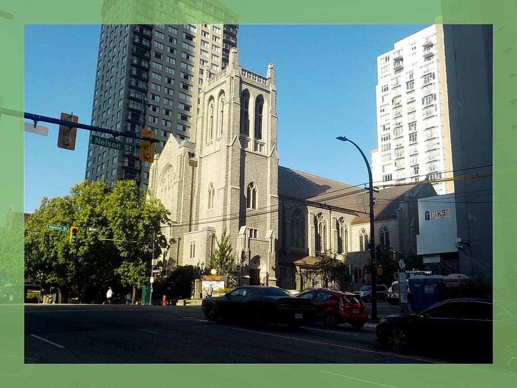 Stunning Sanctuary Architecture