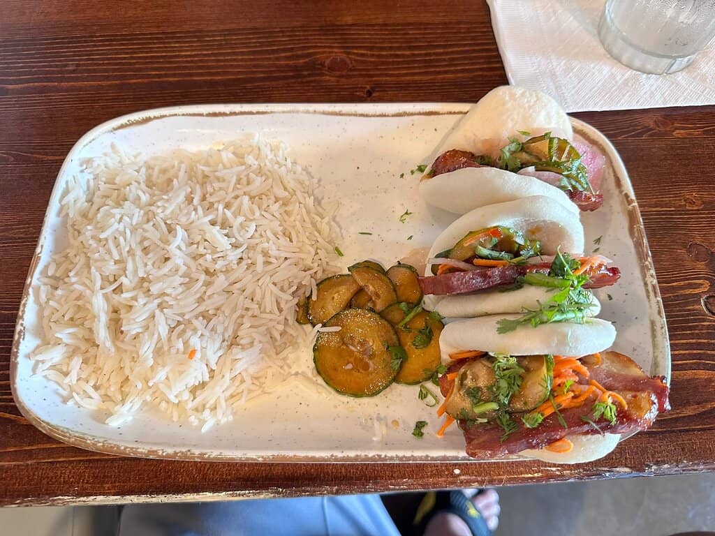 Creative Cocktails & Bowls