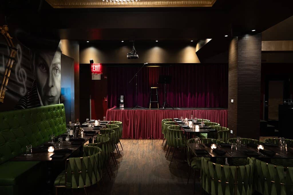 Cozy Micro Pub Atmosphere