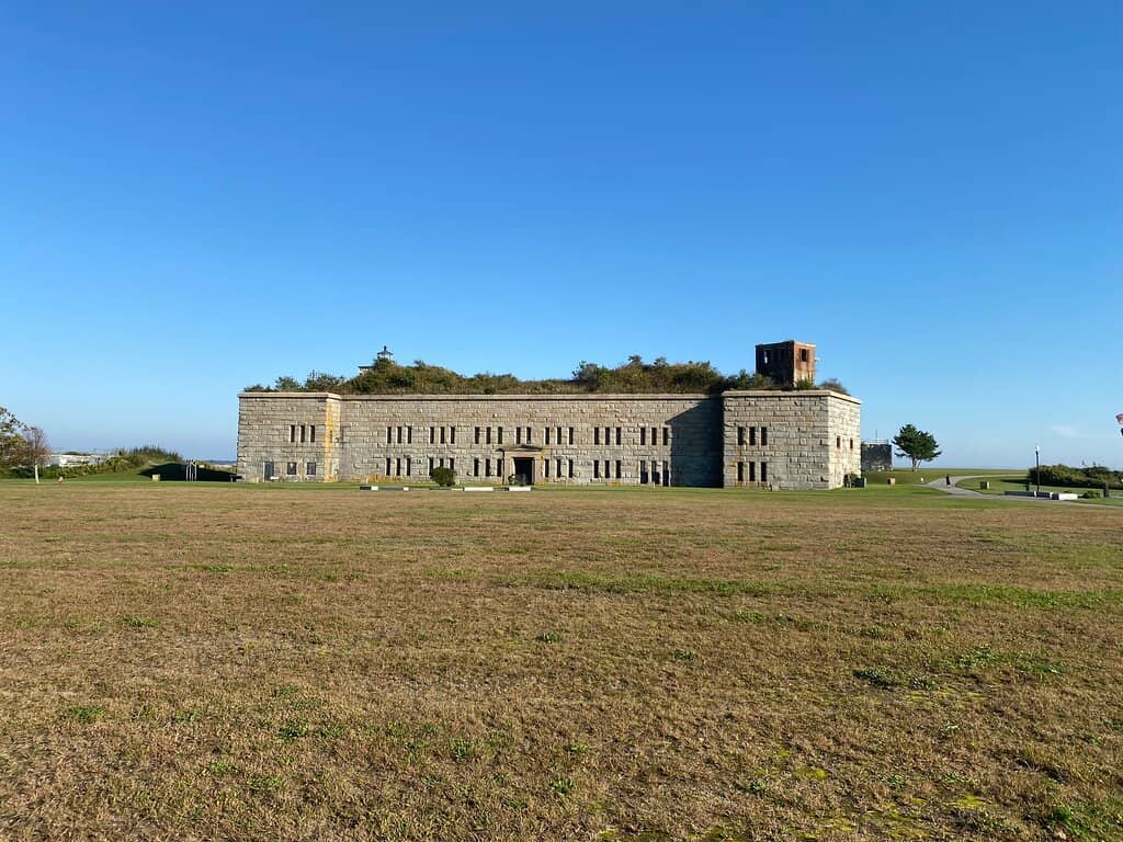 Fort Taber-Fort Rodman Military Museum