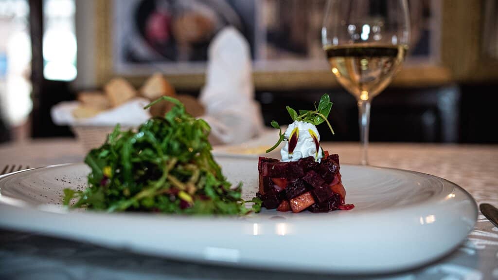 Charming Cafe Experience