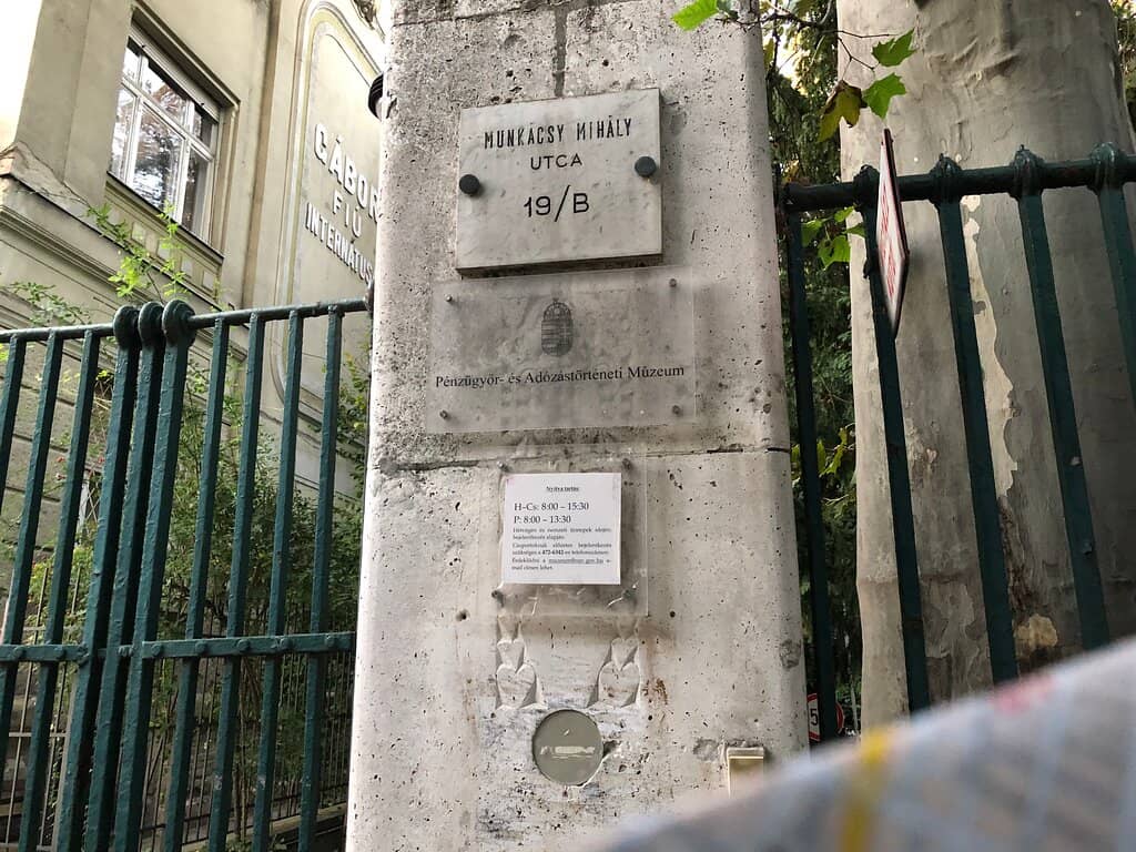 Period Clothing and Accessories