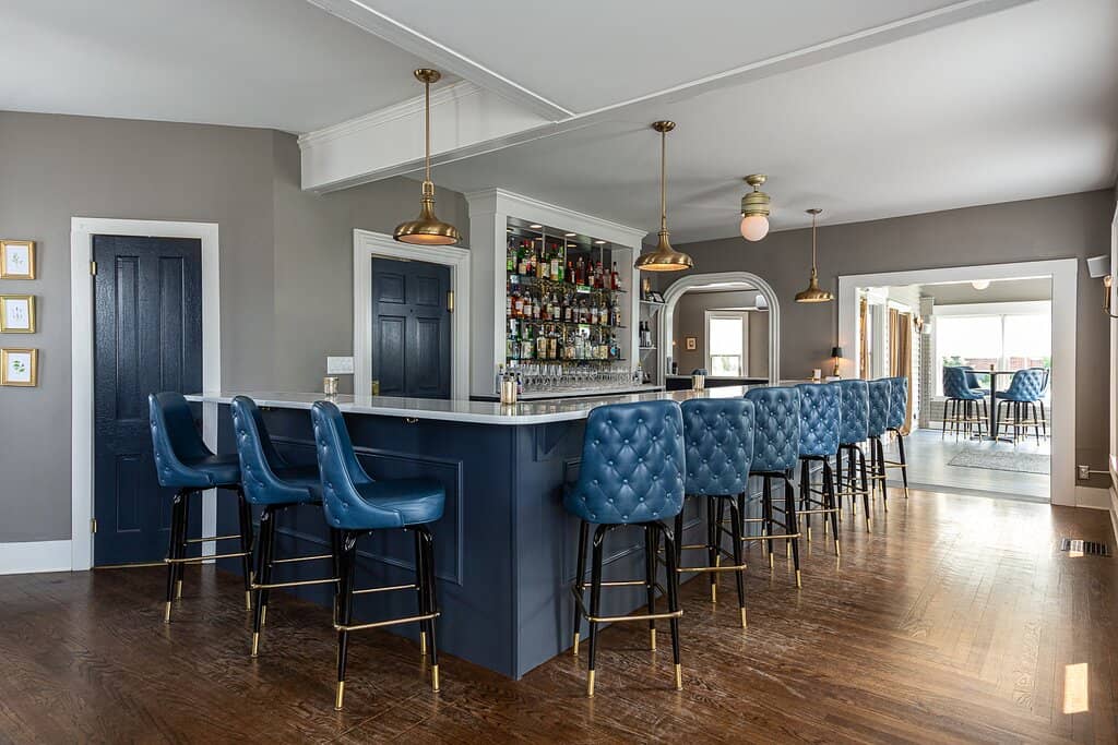 Exceptional Service & Welcoming Ambiance